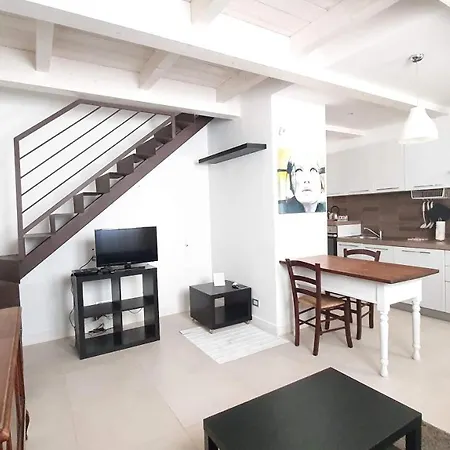 Urban - Apartment